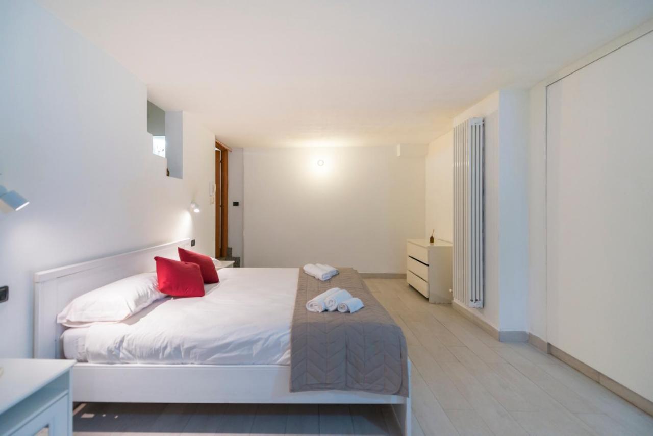 Loft Centrale - Porta Venezia - M3 Repubblica Milano Esterno foto